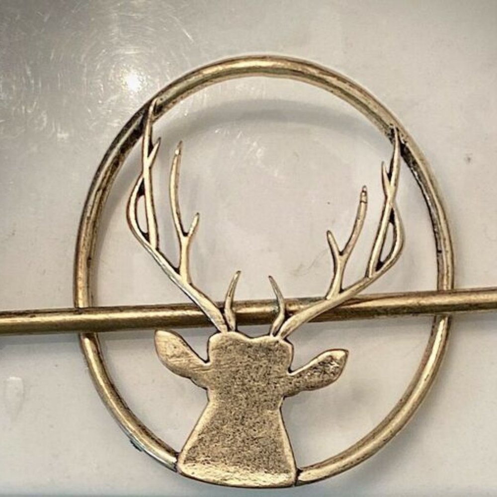IOS Outlander Clan Fraser Deer Hair Pin
